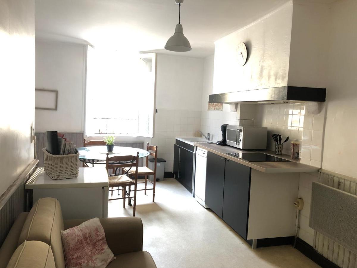 Jolie Maison De Village A Roquecourbe Eksteriør billede