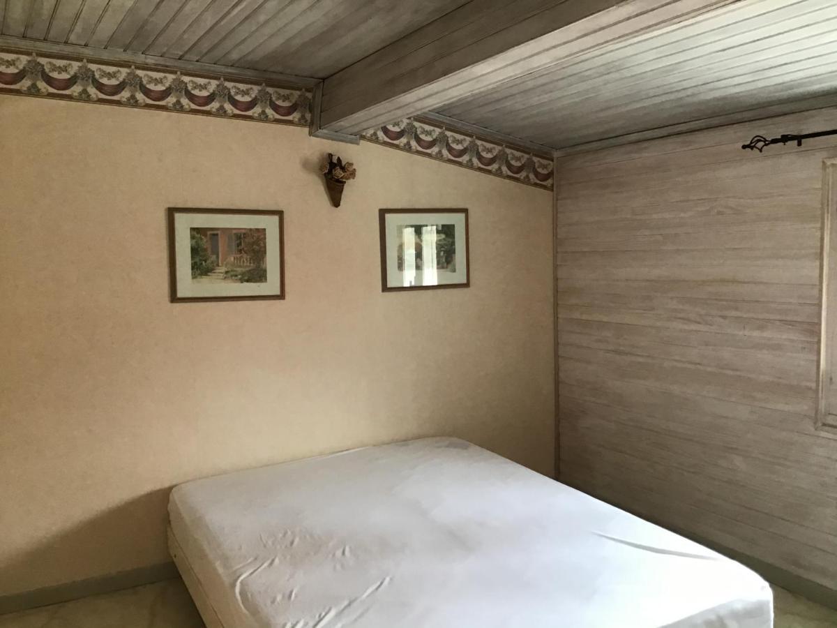 Jolie Maison De Village A Roquecourbe Eksteriør billede